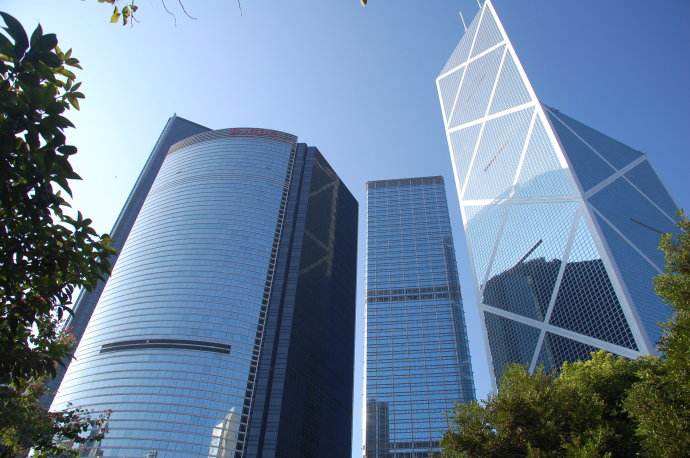 在中國香港注冊公司，在內地要如何經營？